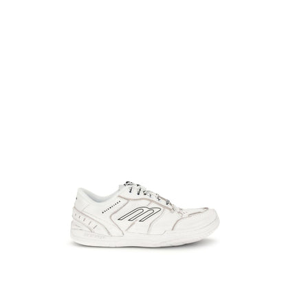 Hamptons Worn-out Sneakers