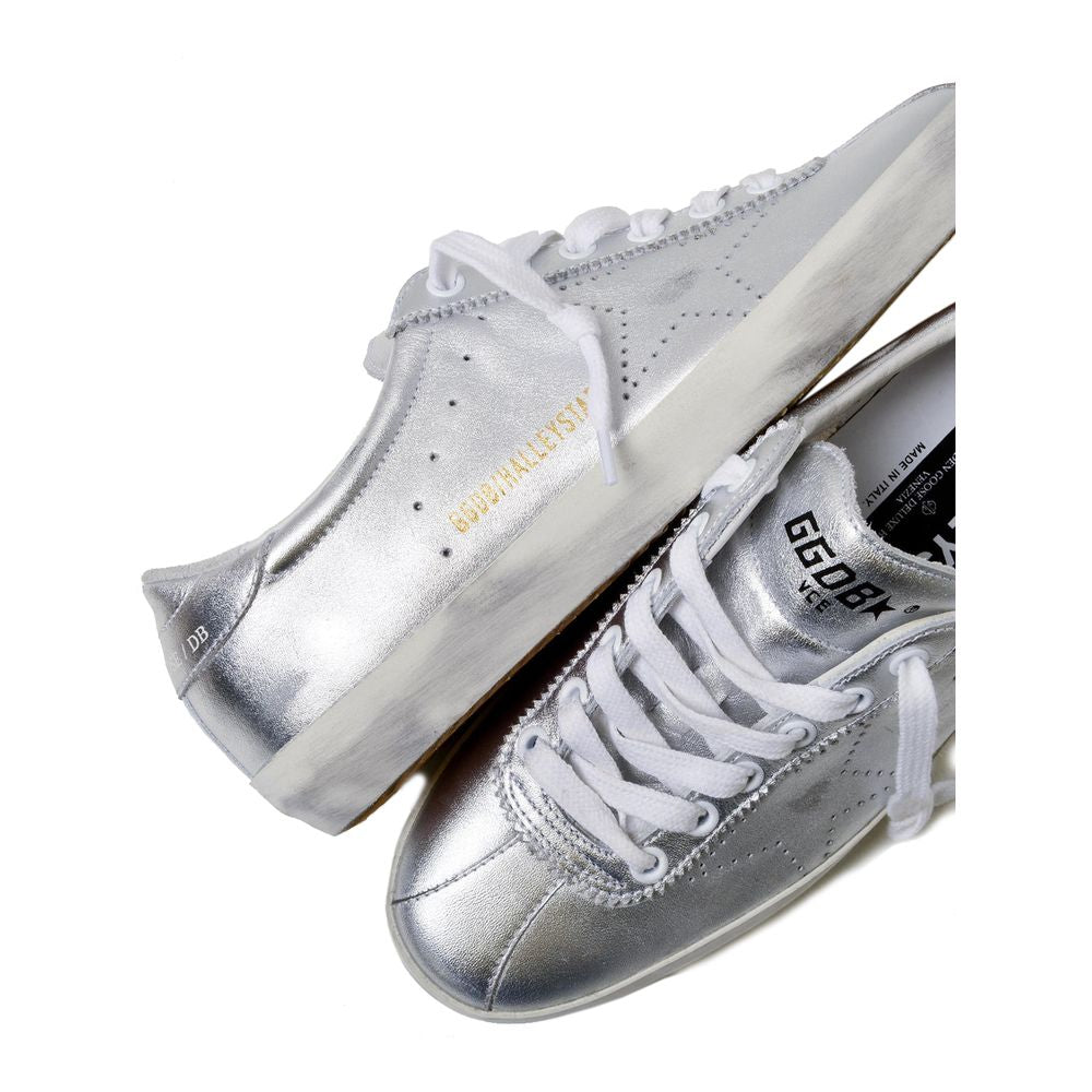 Sneaker de piel gris para hombre